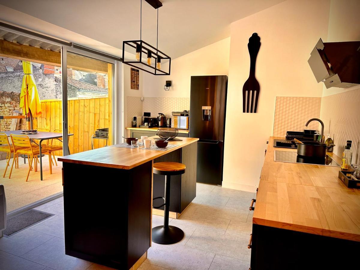 Le Petit Cardinal Apartment Richelieu Luaran gambar