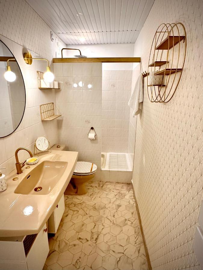 Le Petit Cardinal Apartment Richelieu Luaran gambar